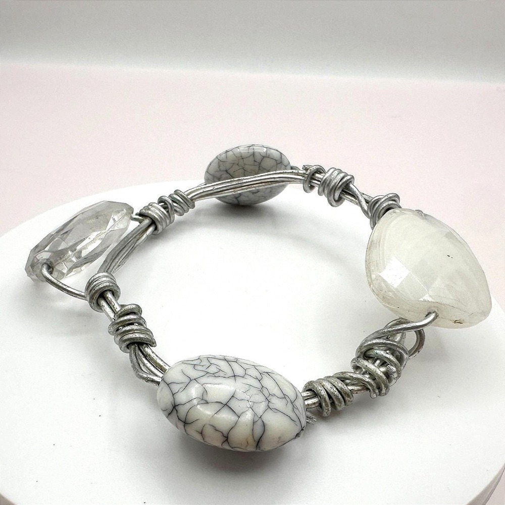 Vintage Silver Tone Wire Wrapped Howlite‎ Bracelet Faux Quartz Stone Bangle Boho